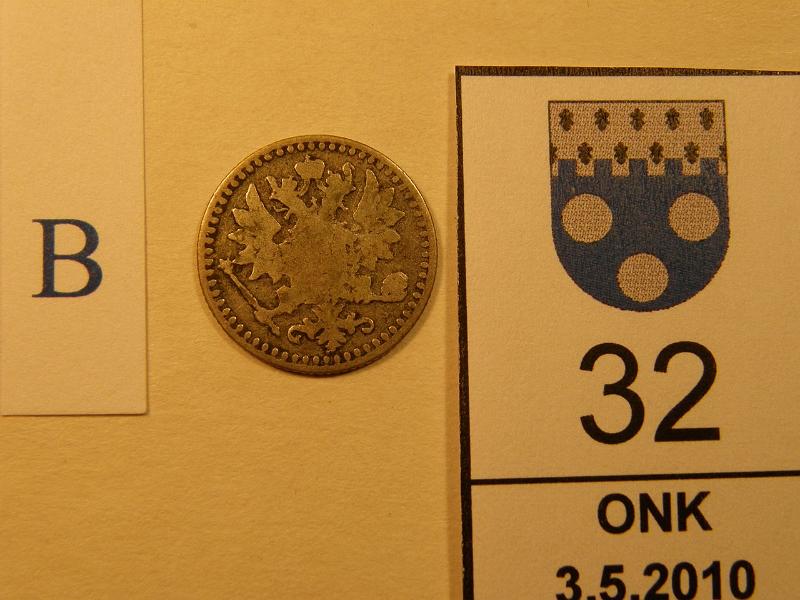 kohde_032_b.jpg - Kohde 32, tunnuspuoli 25 p 1868 SNY 268.2.1. Kl 2/3, lh 200,-.