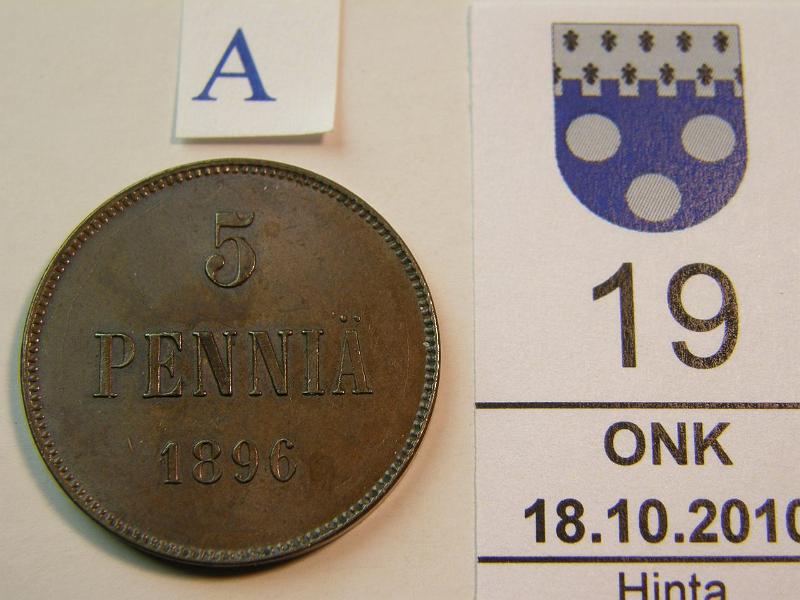 kohde_019_a.jpg - Kohde 19, arvopuoli, lhthinta: 130 € 5 p 1896 lhes kulumaton raha, tummakiiltoinen patina, kunto: 7.