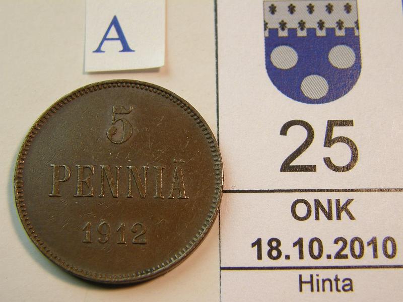 kohde_025_a.jpg - Kohde 25, arvopuoli, lhthinta: 5 € 5 p 1912 tumma tasainen patina, phpja, kunto: 6.