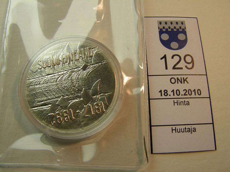 kohde_129_a.jpg - Kohde 129, lhthinta: 16 € 100 mk 1992 Ag, Suomi 75 v, kapseli, kunto: 9.