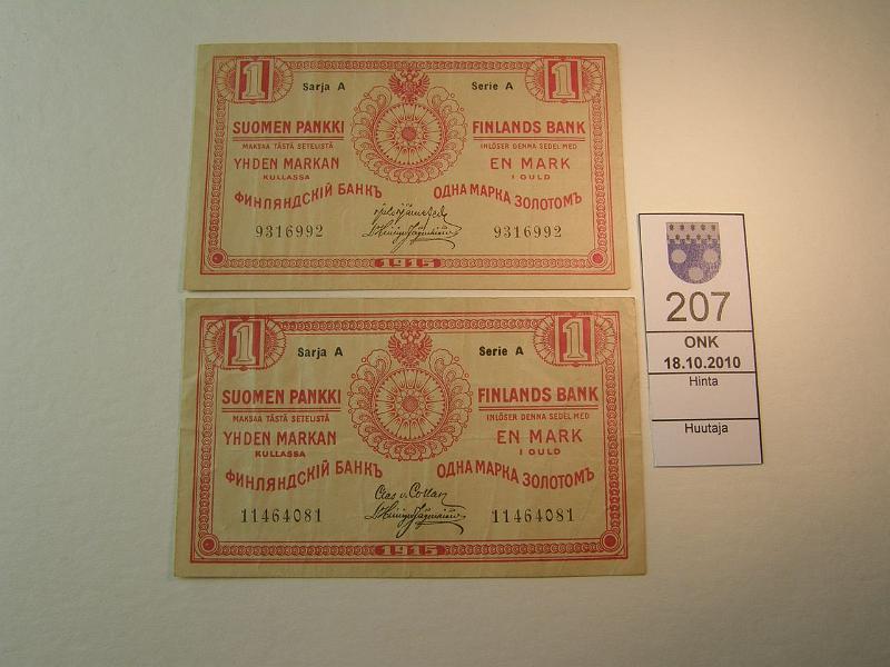 kohde_207_a.jpg - Kohde 207, lhthinta: 3 € 1 mk 1915 (2) Sarja A 9316992 (7 numeroa), 11464081 (8 numeroa). SNY 111.2. Kova paperi, kunto: 4.