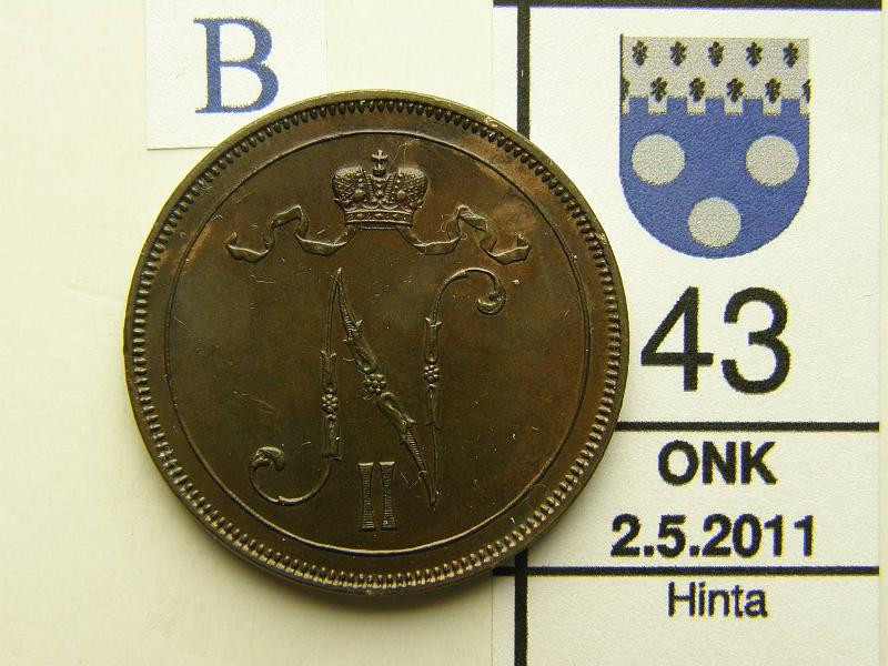 kohde_043_b.jpg - Kohde 43, tunnuspuoli, lhthinta: 200 € 10 p 1895 kaunis, osin kuparinpun., osin tumma patina, tysin kulumaton, kunto: 9/8.