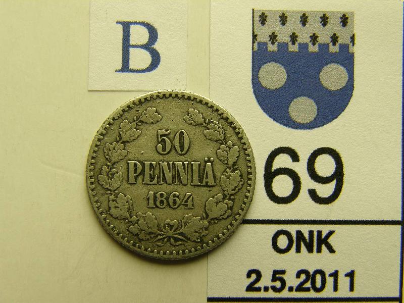 kohde_069_b.jpg - Kohde 69, arvopuoli, lhthinta: 10 € 50 p 1864 Ag, eprv, kunto: 2/4.