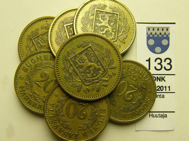 kohde_133_a.jpg - Kohde 133, lhthinta: 80 € 20 mk Er (8) 1931-39, kaikki vuodet, siistej, kunto: 4-6.