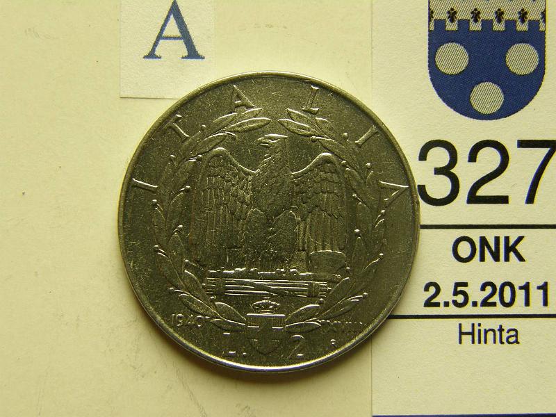 kohde_327_a.jpg - Kohde 327, arvopuoli, lhthinta: 10 € Italia 2 liira 1940 KM#78a ei magneettinen, kunto: 7.