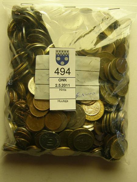 kohde_494_a.jpg - Kohde 494, lhthinta: 20 € Suomi 2, 1kg Posin hyvkuntoista its. ajan Suomea, hieman ulkomaita, kunto: vk.