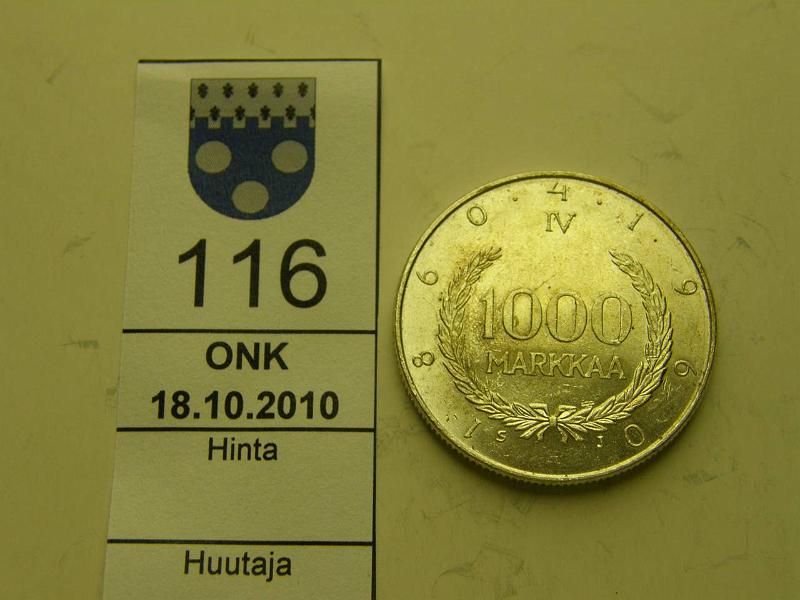 kohde_116_a.jpg - Kohde 116, lhthinta: 18 € / myyntihinta: 21 € 1000 mk 1960 Ag, Suomen mk 100 v, pij, hnja, kunto: 7.