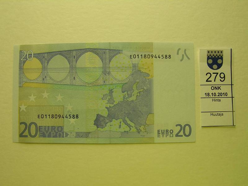 kohde_279_a.jpg - Kohde 279, lhthinta: 30 € 20 € 2002 Slovakia E01180944588 Tri. G012A2, kunto: 9.