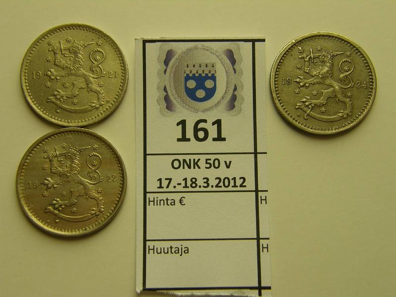 k-0161-a.jpg - Kohde 161, lhthinta: 10 € / myyntihinta: 21 € 1 mk Er (3) 1921(kl8), 22(kl8), 24(kl6), kunto: 6-8