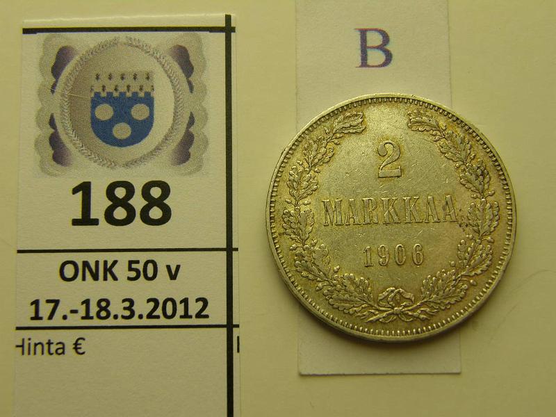 k-0188-b.jpg - Kohde 188 (kuva 2/2), lhthinta: 40 € / myyntihinta: 40 € 2 mk 1906 Ag, SNY 500.1 (pitk /), eprv, kunto: 6