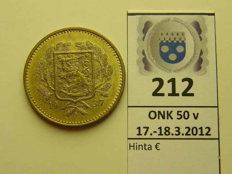 k-0212-a.jpg - Kohde 212, lhthinta: 35 € / myyntihinta: 60 € 10 mk 1937 leimakiiltoa, kunto: 8