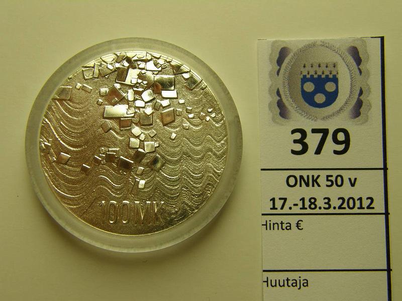 k-0379-a.jpg - Kohde 379, lhthinta: 16 € / myyntihinta: 16 € 100 mk 1992 Ag, itsen. 75v, kapseli, kunto: 9