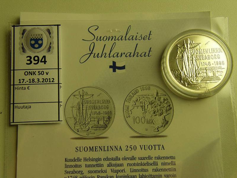 k-0394-a.jpg - Kohde 394, lhthinta: 16 € / myyntihinta: 27 € 100 mk 1998 Ag, Suomenlinna, kapseli, tod, kunto: 10