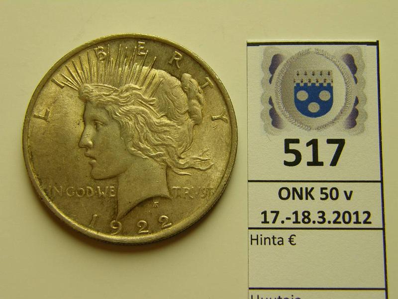 k-0517-a.jpg - Kohde 517, lhthinta: 10 € / myyntihinta: 17 € USA 1 D 1922 KM#150 Ag 26.7g/900, Peace, kunto: 6