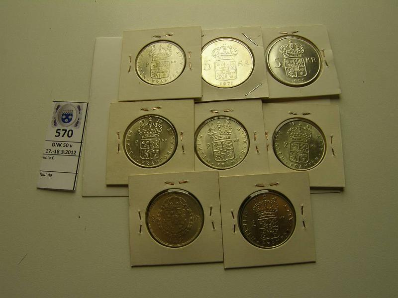 k-0570-a.jpg - Kohde 570, lhthinta: 20 € / myyntihinta: 20 € 2-5 kr (8) 1950-1971 2kr 1950, 54, 59, 63-65; 5kr 1955, 71, kunto: 7-9