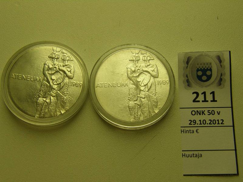 k-0211-a.jpg - Kohde 211, lhthinta: 25 € 100 mk 1989 (2) Ag, Ateneum 2kpl, kapseli, kunto: 9