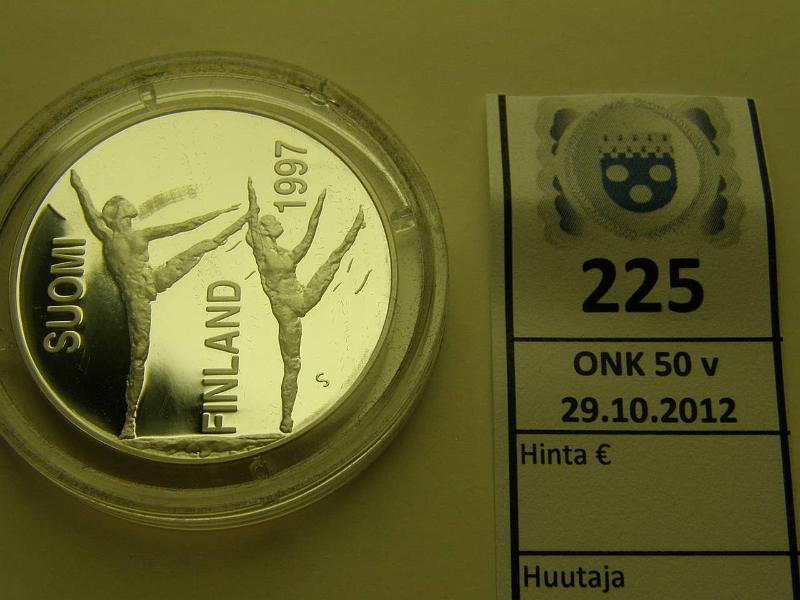 k-0225-a.jpg - Kohde 225, lhthinta: 30 € 100 mk 1997 Ag, Proof, Paavo Nurmi, kapseli, kunto: 10