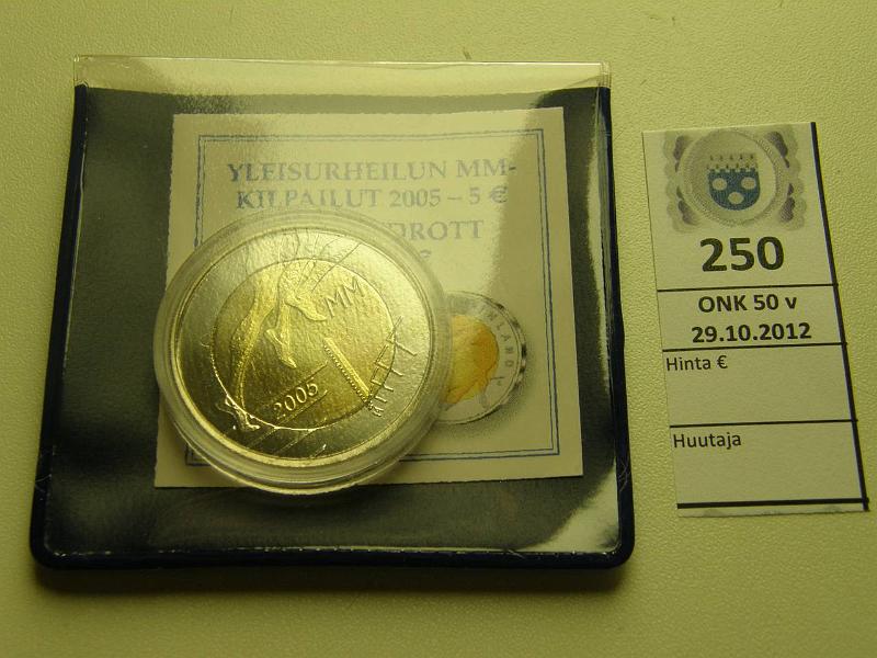 k-0250-a.jpg - Kohde 250, lhthinta: 10 € 5 € 2005 YU MM kisat, kapseli, muovikot, tod., kunto: 9