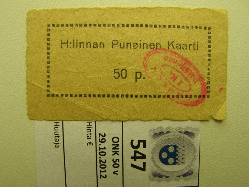 k-0547-a.jpg - Kohde 547, lhthinta: 50 € 50 p 1917 P#60 Hmeenlinnan Punainen Kaarti. Punainen pyre leima: Hmeen Patajoona 1K. Neulanreik, rvja, pehme, kunto: 3