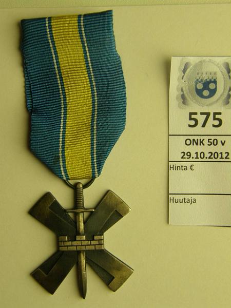 k-0575-a.jpg - Kohde 575, lhthinta: 110 € 1941-46 It-Kannaksen muistoristi, kunto: 7