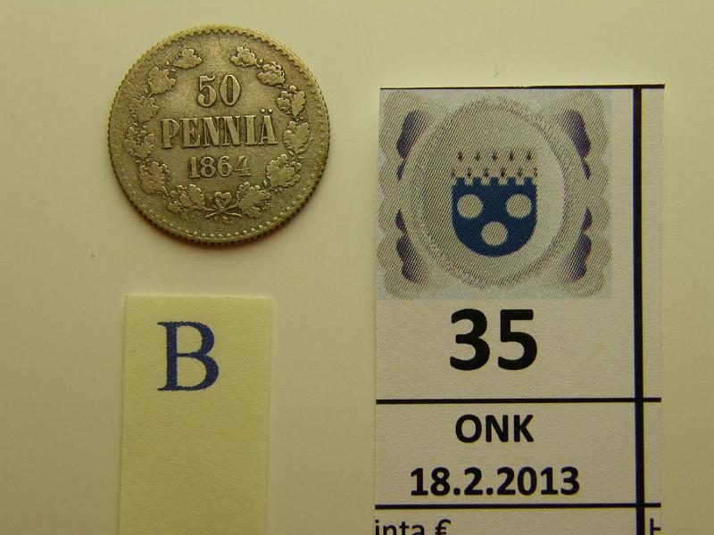 k-0035-b.jpg - Kohde 35 (kuva 2/2), lhthinta: 10 € 50 p 1864 Ag, kunto: 3