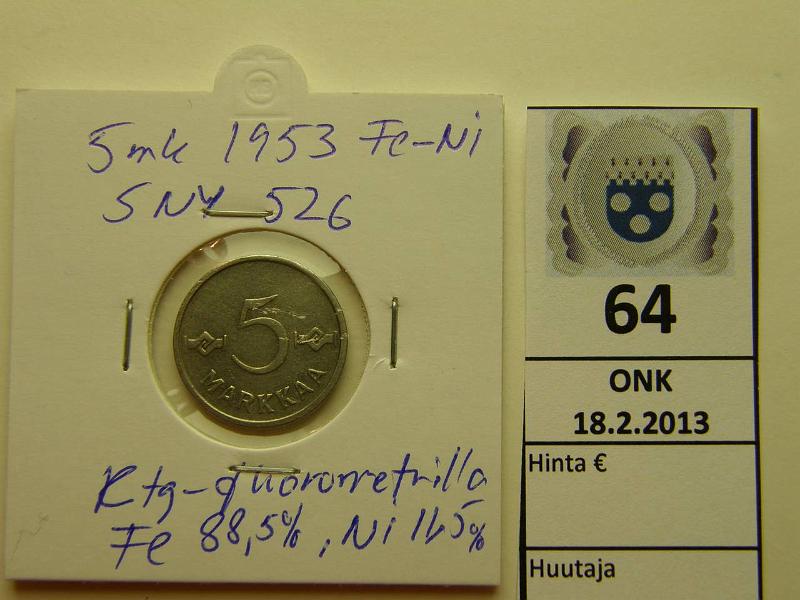 k-0064-a.jpg - Kohde 64, lhthinta: 100 € 5 mk 1953 FeNi, SNY 526, niklattu, mallia 1953-62, rtg-fluorometrill Fe/Ni = 88/12, kunto: 5