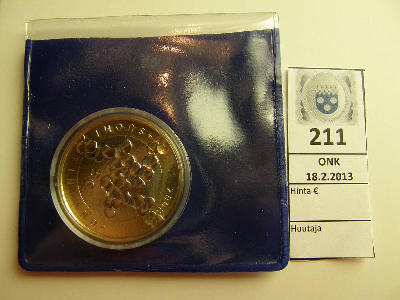 k-0211-a.jpg - Kohde 211, lhthinta: 15 € 5 € 2008 Proof, tiede ja tutkimus, muovikotelo, kapseli, kunto: 10