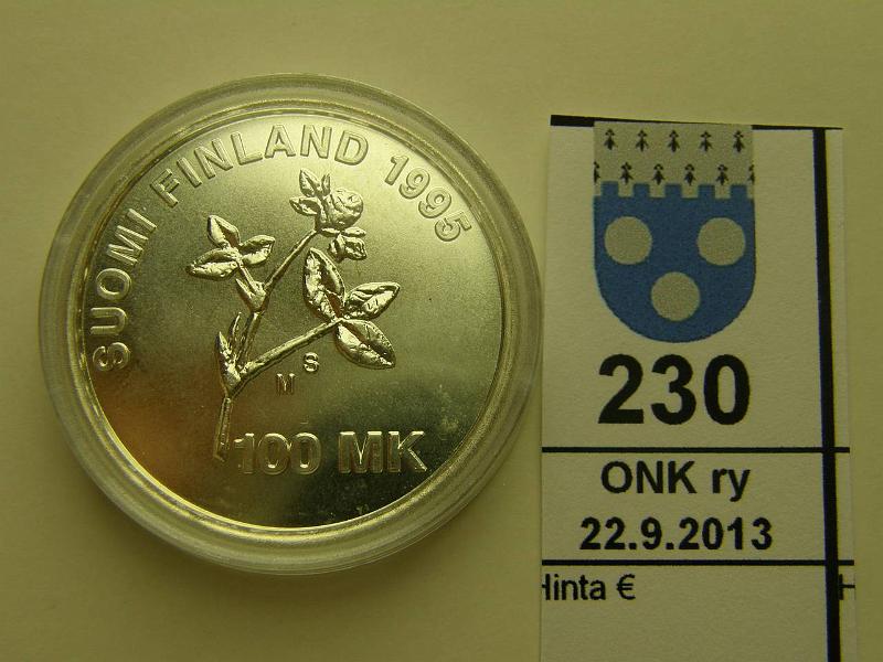 k-0230-a.jpg - Kohde 230, lhthinta: 15 € / myyntihinta: 17 € 100 mk 1995 Ag, A.I. Virtanen, kapseli, kunto: 9