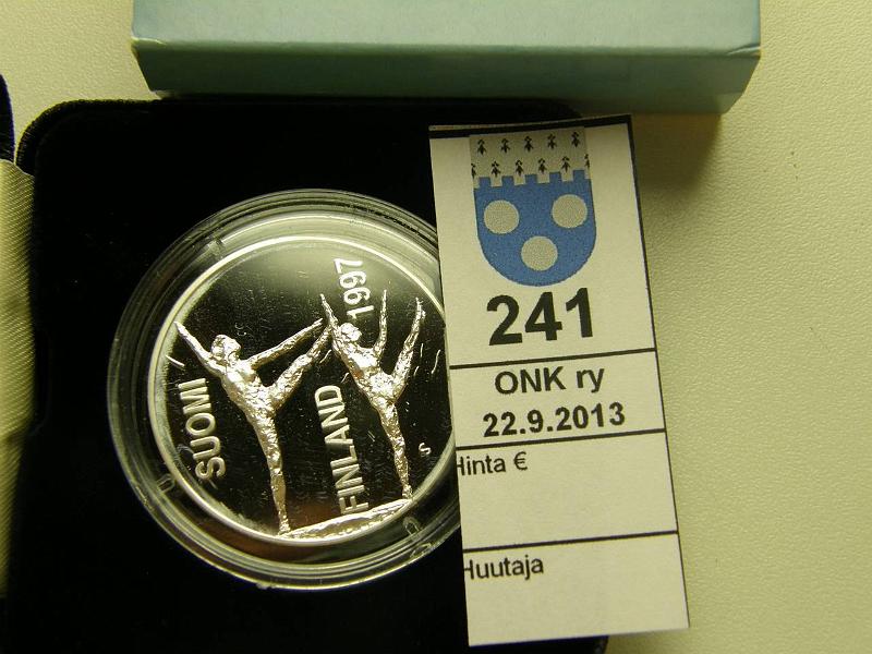 k-0241-a.jpg - Kohde 241, lhthinta: 32 € / myyntihinta: 32 € 100 mk 1997 Ag, proof, Nurmi, kapseli, tod, kunto: 10