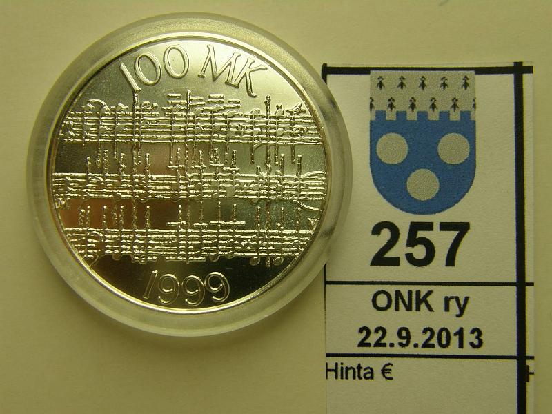 k-0257-a.jpg - Kohde 257, lhthinta: 16 € / myyntihinta: 19 € 100 mk 1999 Ag, Sibelius, kapseli, kunto: 10