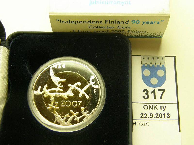 k-0317-a.jpg - Kohde 317, lhthinta: 10 € / myyntihinta: 10 € 5 € 2007 proof, itsenisyys 90v, kotelo, tod, kunto: 10