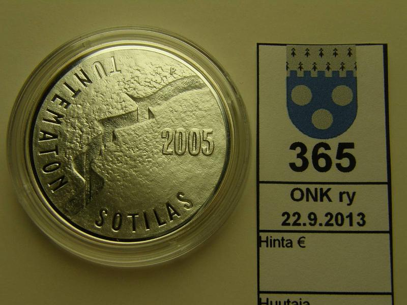 k-0365-a.jpg - Kohde 365, lhthinta: 23 € / myyntihinta: 23 € 10 € 2005 Ag, proof, Tuntematon sotilas, kapseli, kunto: 10