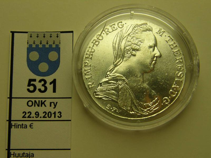 k-0531-a.jpg - Kohde 531, lhthinta: 15 € / myyntihinta: 15 € Itvalta 1 thaler 1780 KM#T1 Ag, 28,07 g/833, Maria Theresia jlkilynti, hnja, kapselissa pirste, kunto: 9