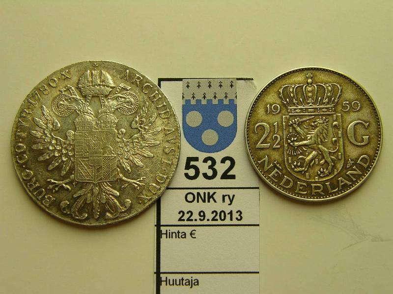 k-0532-a.jpg - Kohde 532, lhthinta: 15 € / myyntihinta: 18 € Itvalta 1th; Hollanti 2g 1780, 1959 KM#T1; 185 Ag, 1780 Maria Theresia jlkilynti 28,07 g/833; 2g 1959 15g/720, kunto: 7,5