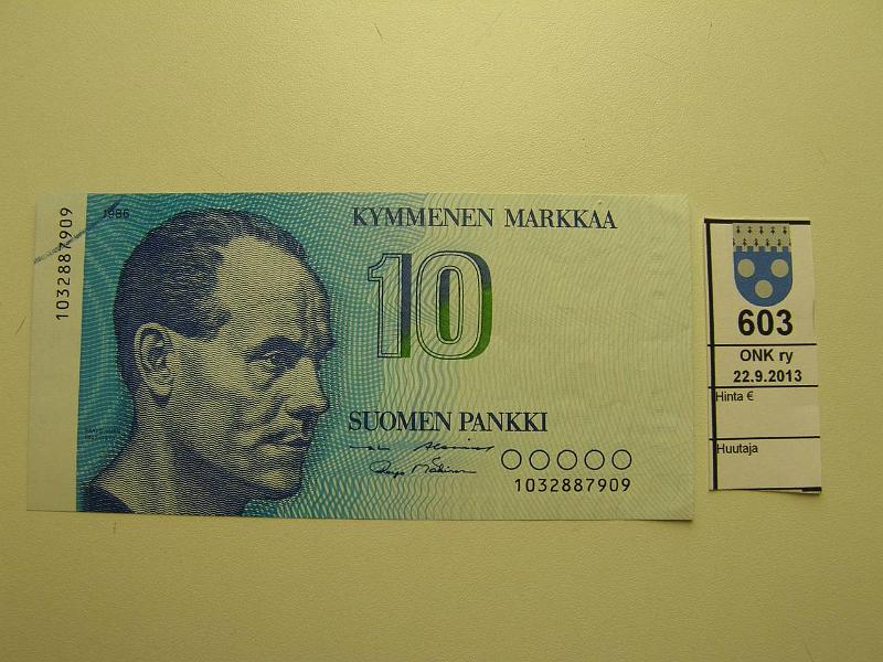 k-0603-a.jpg - Kohde 603, lhthinta: 30 € 10 mk 1986 SNY 148.1 1032887909 AL I-M1, vas. ylkulmassa sininen painomustekaari, kunto: 7