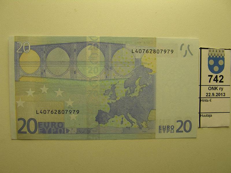 k-0742-a.jpg - Kohde 742, lhthinta: 35 € / myyntihinta: 58 € Suomi 3/3/L/R24 L40762807979 DRAGHI R024 A4, nurkassa pieni painauma, kunto: 9