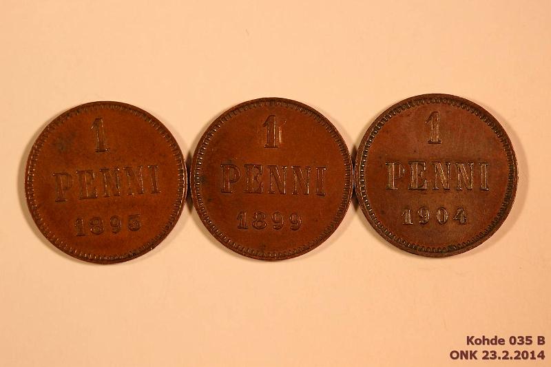 k-0035-b.jpg - Kohde 35 (kuva 2/2), lhthinta: 19 € / myyntihinta: 34 € 1 p 1893-1904 (3) 1893, 99,1904, kaikissa tumma patina, kunto: 6-7