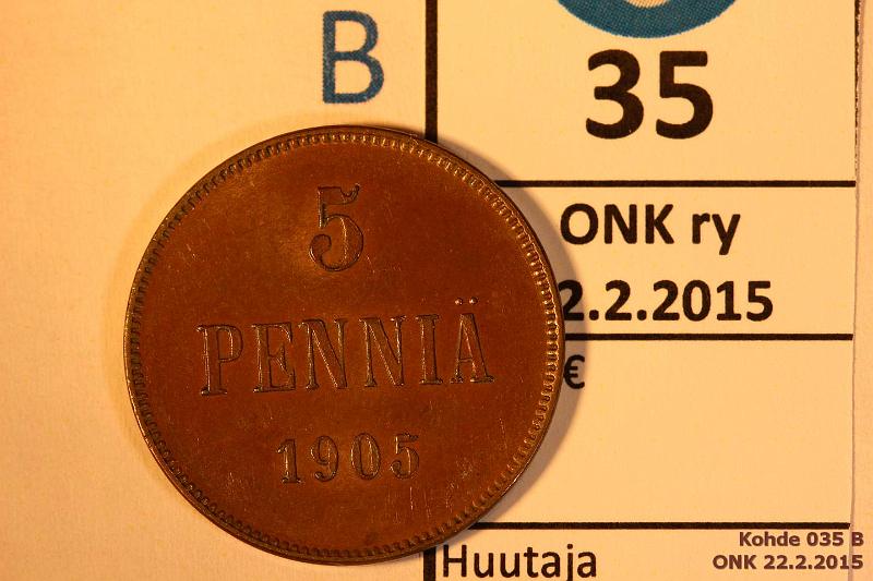 k-0035-b.jpg - Kohde 35 (kuva 2/2), lhthinta: 15 € / myyntihinta: 21 € 5 p 1905 kulumaton, tummanruskea patina. Kaunis!, kunto: 7