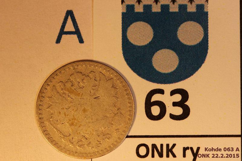 k-0063-a.jpg - Kohde 63 (kuva 1/2), lhthinta: 10 € / myyntihinta: 10 € 25 p 1865 Ag, SNY 265.2.3 (kieli poikki), kunto: 1/2