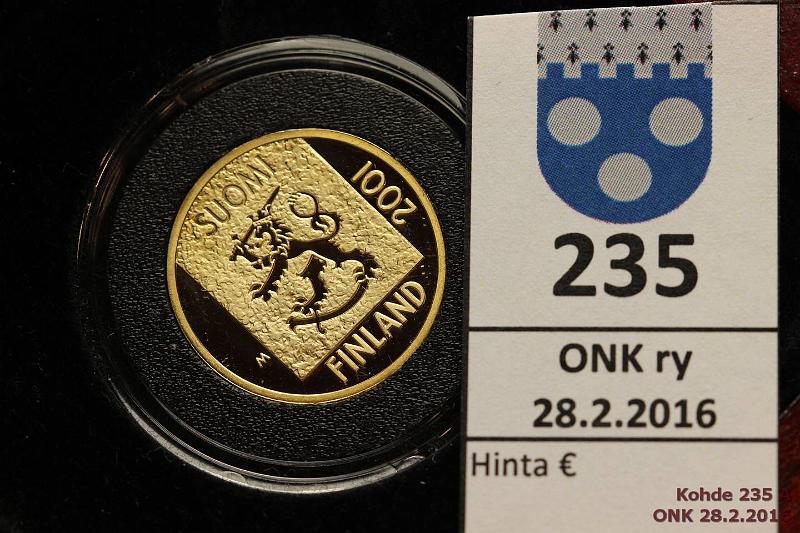 k-0235-a.jpg - Kohde 235, lhthinta: 140 € / myyntihinta: 215 € 1 mk 2001 Au, proof, 8,6g/750, puukotelo, tod., kunto: 10