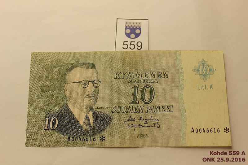 k-0559-a.jpg - Kohde 559, lhthinta: 40 € / myyntihinta: 40 € 10 mk 1963 LA A* SNY 146.7 A0046616* KA I-Tr, likatahra, silitetty(?), korvaava, kunto: 4