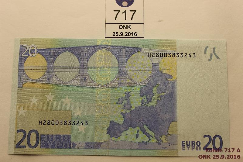 k-0717-a.jpg - Kohde 717, lhthinta: 26 € Slovenia 3/2/H/E4 H28003833243 Tri E004 E4, kunto: 9