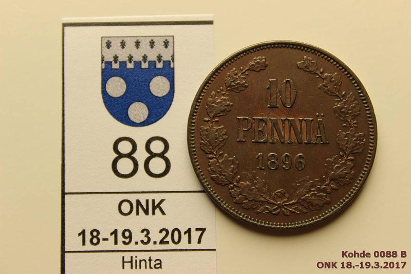 k-0088-b.jpg - Kohde 88 (kuva 2/2), lhthinta: 25 € / myyntihinta: 25 € 10 p 1896 SNY153.1. Tumma patina, naarmu vaakunapuolella, kunto: 6/7