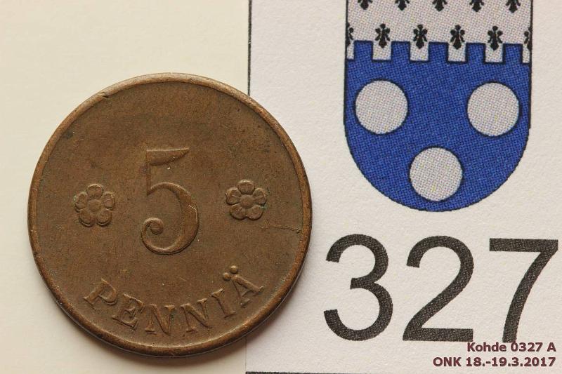 k-0327-a.jpg - Kohde 327, lhthinta: 5 € 5 p 1920 Cu, arvopuoli kaksoispuristettu, kunto: 6