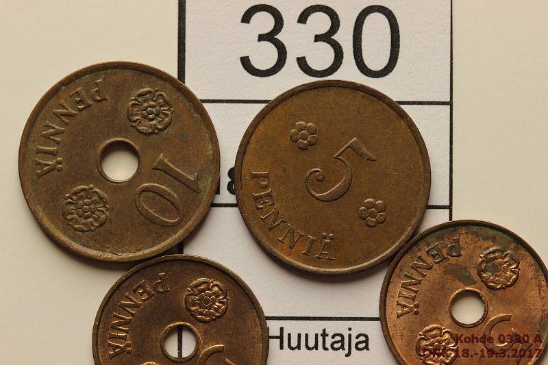 k-0330-a.jpg - Kohde 330, lhthinta: 5 € 5 - 10 p 1937-42 (4) Cu, 5p 1937, -41, -42; 10p 1941, ottavat voimakkaaseen magneettiin, kunto: 6-8