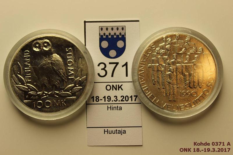 k-0371-a.jpg - Kohde 371, lhthinta: 12 € / myyntihinta: 19 € 100 mk 1990 (2) Ag, BU, Yliopisto, Veljesliitto, kapselit, kunto: 9