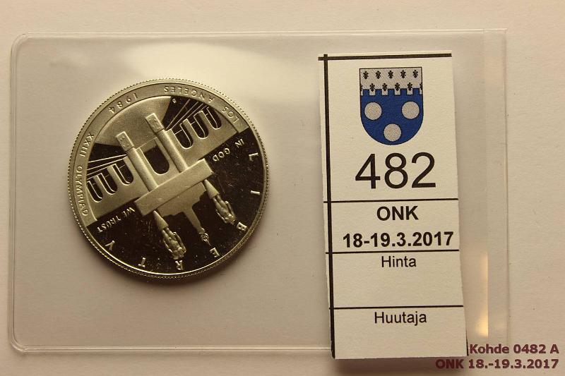 k-0482-a.jpg - Kohde 482, lhthinta: 12 € / myyntihinta: 14 € USA 1$ 1984s KM#210 Ag, Proof, 26,73g/900, Los Angeles, kunto: 10