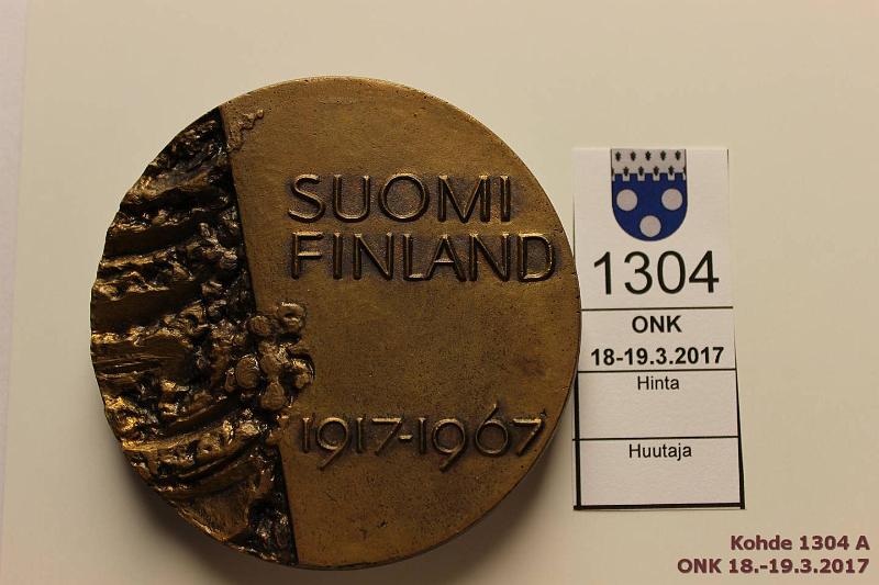 k-1304-a.jpg - Kohde 1304 (kuva 1/2), lhthinta: 5 € / myyntihinta: 5 € Suomi 40v 1917-67 Br, 72mm. Sotainvalidien Veljesliitto, muovikotelo, kunto: 8