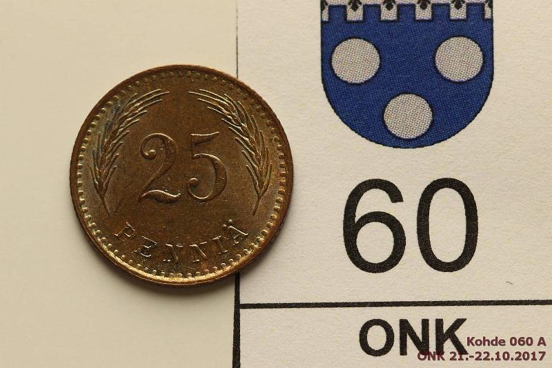 k-0060-a.jpg - Kohde 60 (kuva 1/2), lhthinta: 5 € 25 p 1940 Cu, vaikein vuosi, tumma leimakiilto, kunto: 8