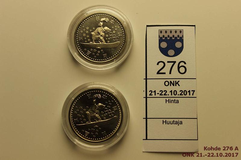 k-0276-a.jpg - Kohde 276, lhthinta: 5 € / myyntihinta: 11 € Japani 500 jeni (2) 1998 Y#117-8 CuNi, Nagano, lumilautailu x 2, kapselit. (1000y = n.7€), kunto: 9